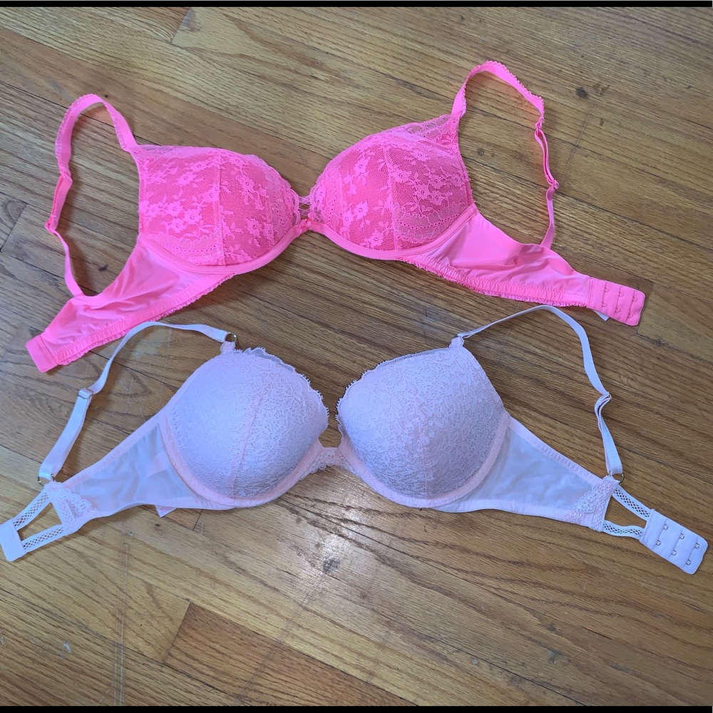 Victoria’s Secret push up lace pink bras